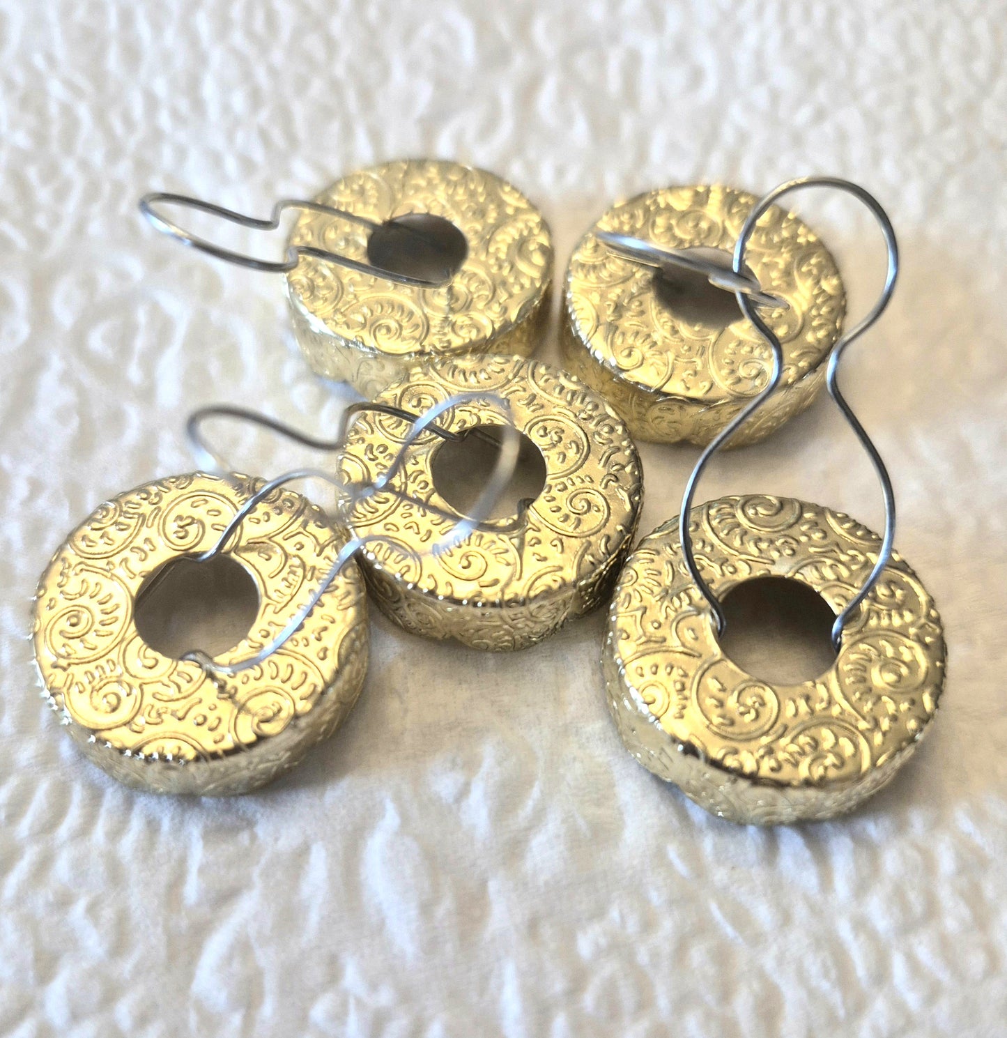 Ornament Cap and Wire Clip Gold